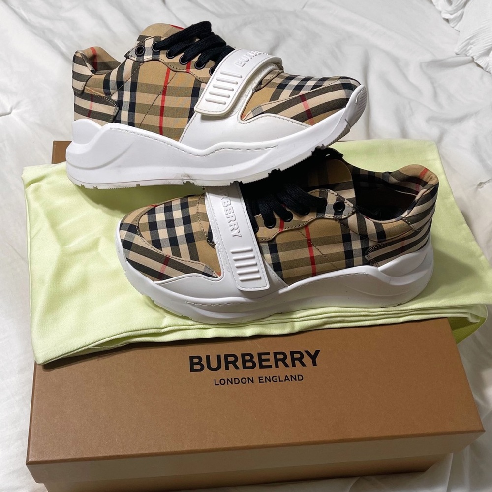 I am selling only worn twice Burberry shoes size 40 1/2